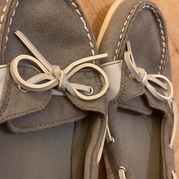 American Eagle Woman’s Shoes - Picture 3 of 4